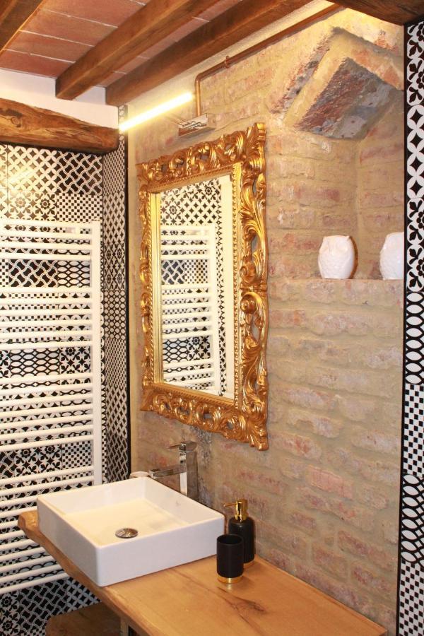 סיינה Luxury Suite Apartment Angiolieri מראה חיצוני תמונה