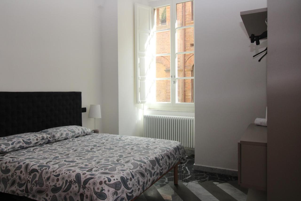 סיינה Luxury Suite Apartment Angiolieri מראה חיצוני תמונה